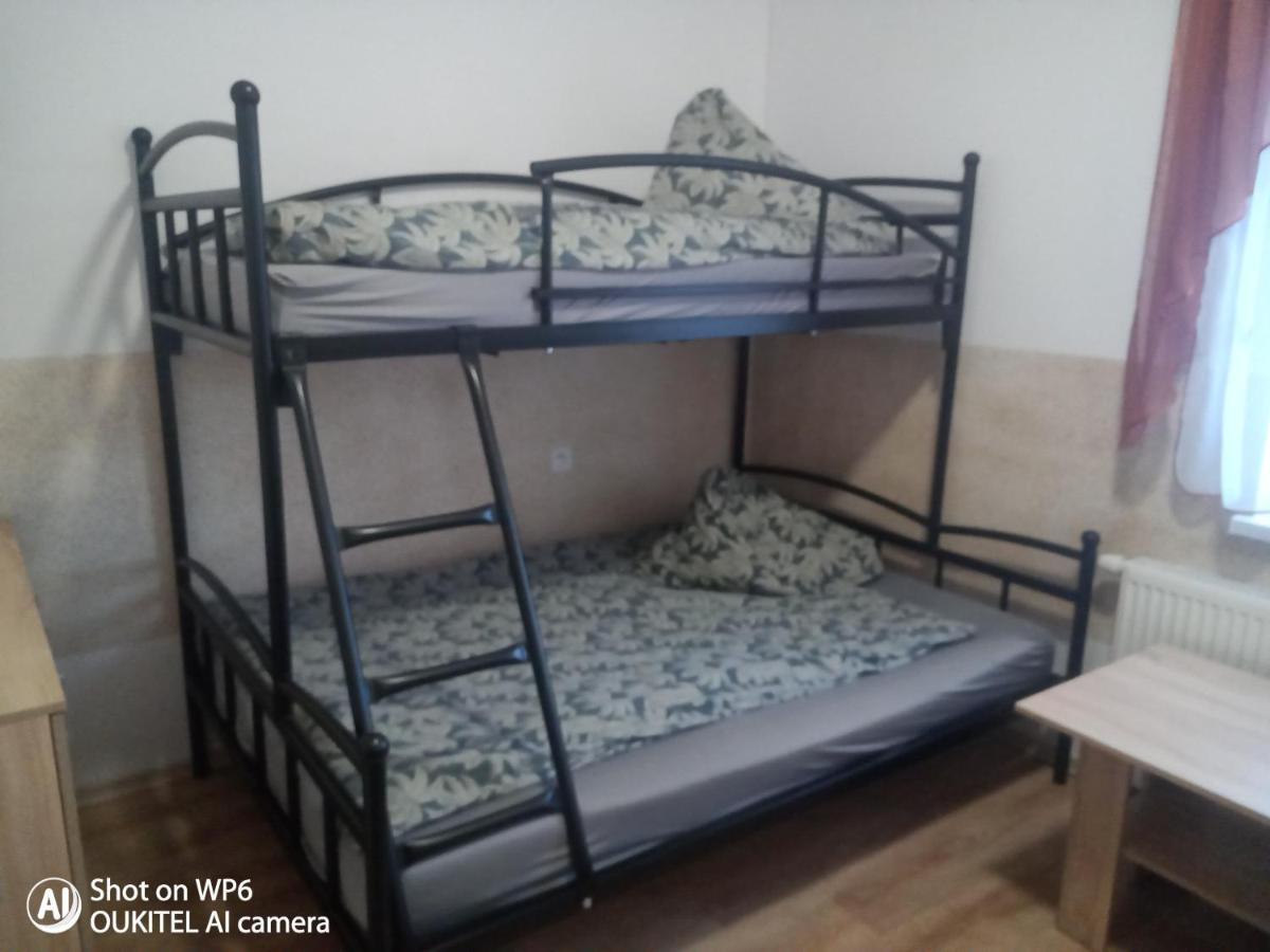 4U Hostel Zgorzelec - Free Parking Jedrzychowice  外观 照片