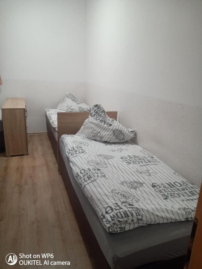 4U Hostel Zgorzelec - Free Parking Jedrzychowice  外观 照片